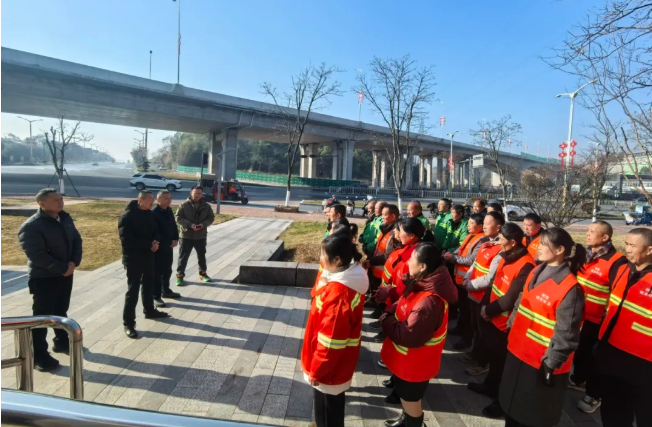 王輝德、余良光分別走訪慰問一線干部職工并檢查安全生產(chǎn)工作
